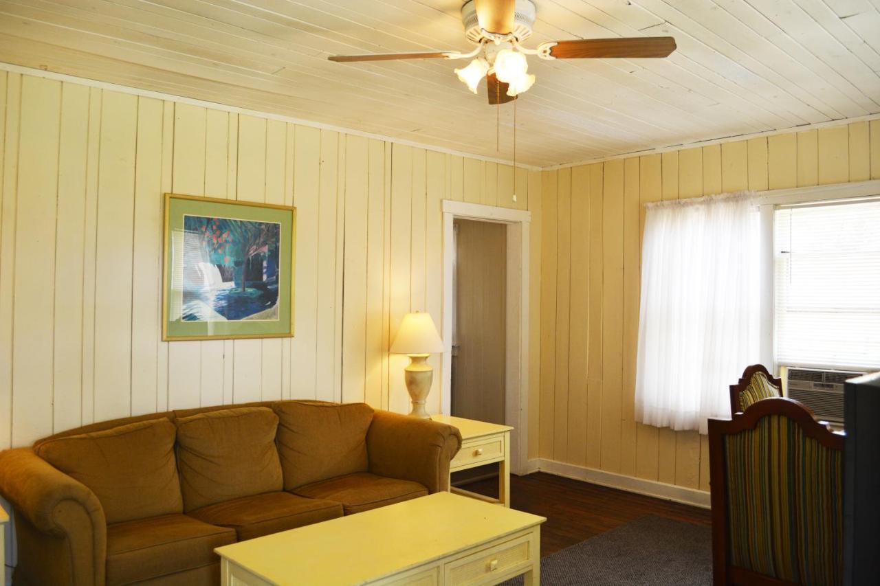 Sunshine Cozy Cottages Индиан-Рокс-Бич Экстерьер фото