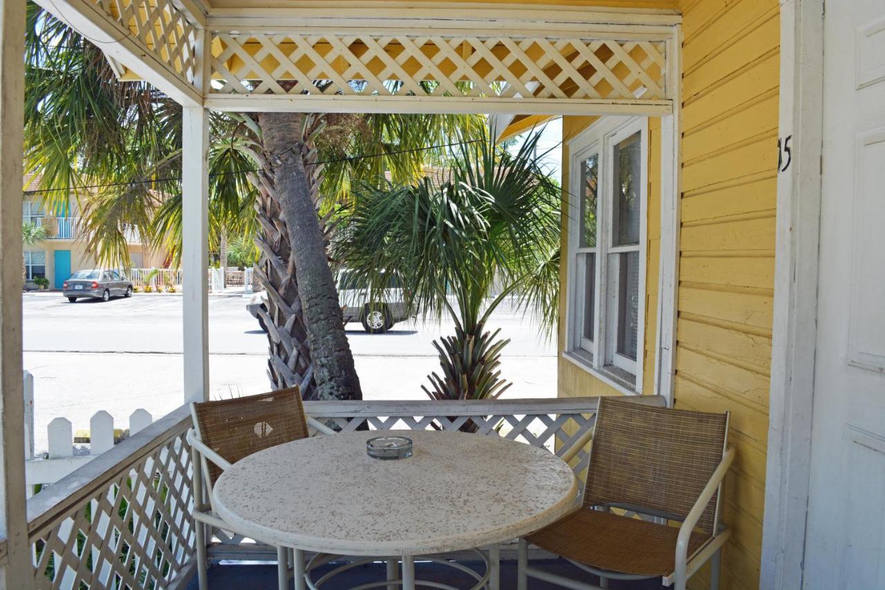 Sunshine Cozy Cottages Индиан-Рокс-Бич Экстерьер фото